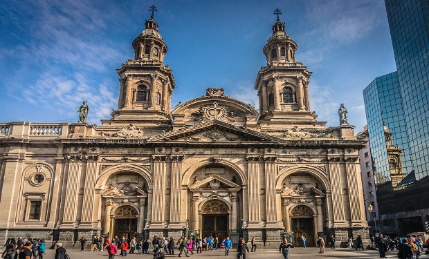 Cile: il nuovo vescovo ausiliare di Santiago si scusa per gli abusi commessi dai preti